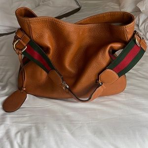 Vintage Gucci bag with Gucci stripe and gold hardware